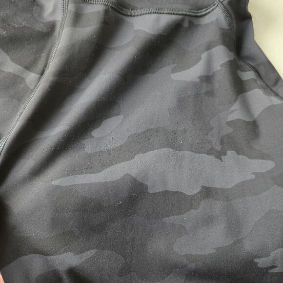 Lululemon Women's Sz 8 Base Pace High Rise Tight 25-Inch Gray Camo Leggings.Read - Picture 15 of 16